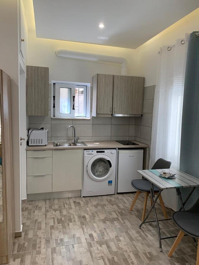Santorini Studio For 2 Person In Athens Near Sea& Center Διαμέρισμα Εξωτερικό φωτογραφία